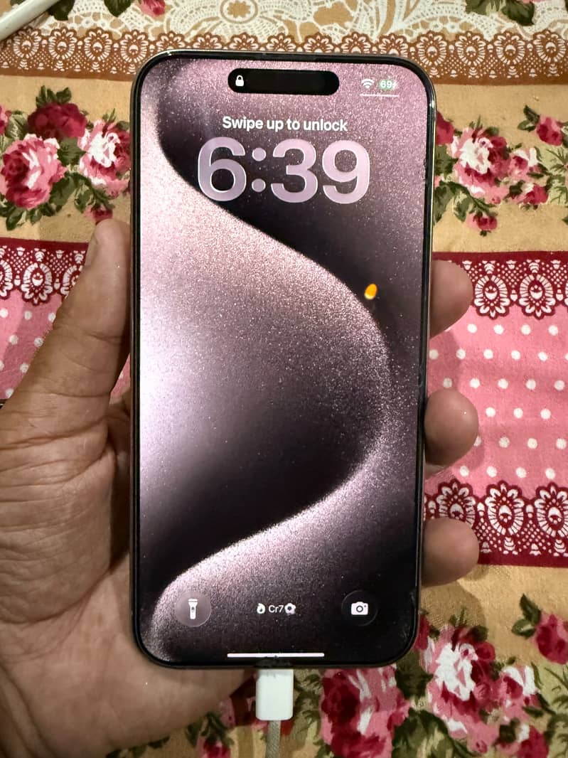 Apple iPhone 15 Pro Max 8