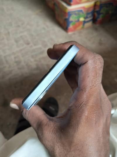 Realme Note 60