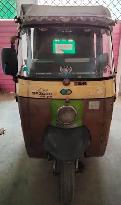 Auto Rickshaw For Sale
