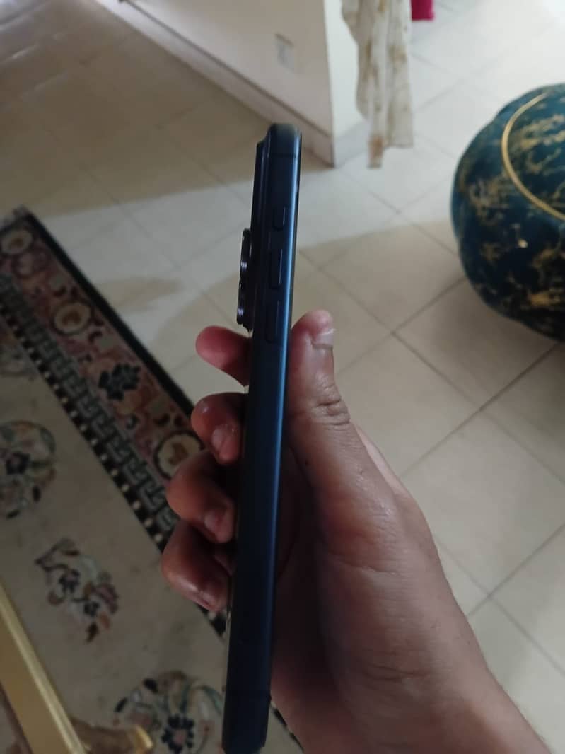 Apple iPhone 17 Pro Max 5