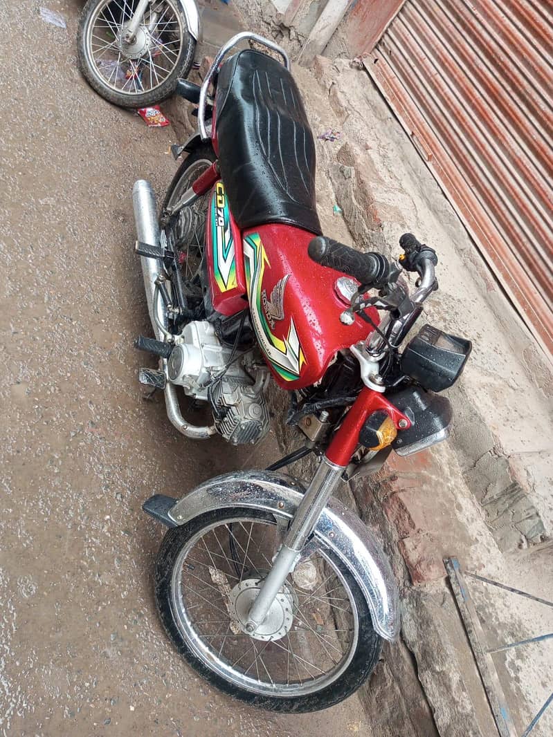 Honda CD 70 5