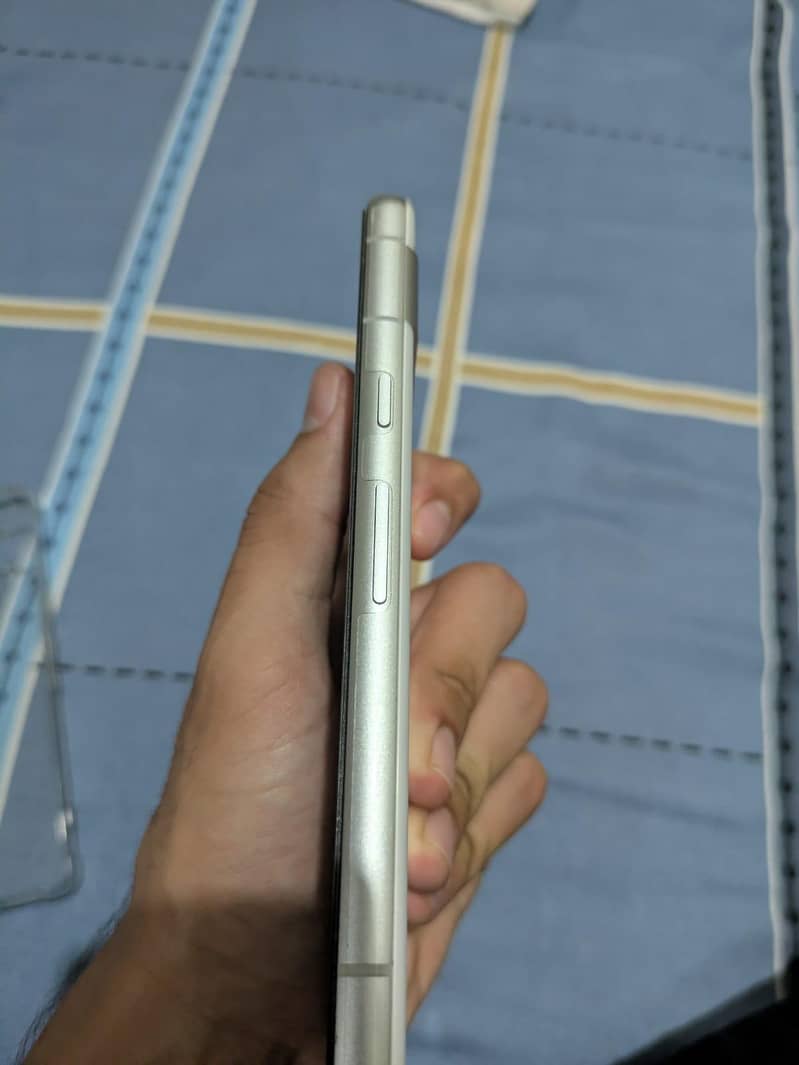 Google Pixel 7a 1
