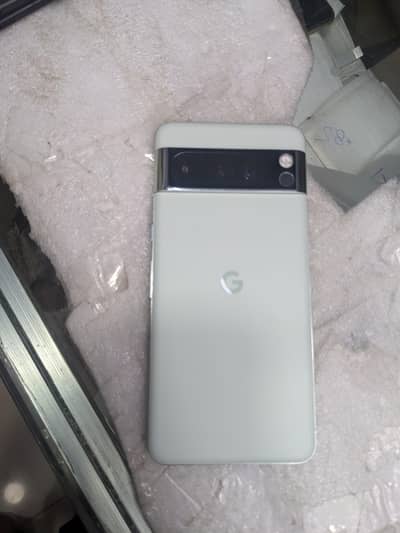 Google Pixel 8 Pro