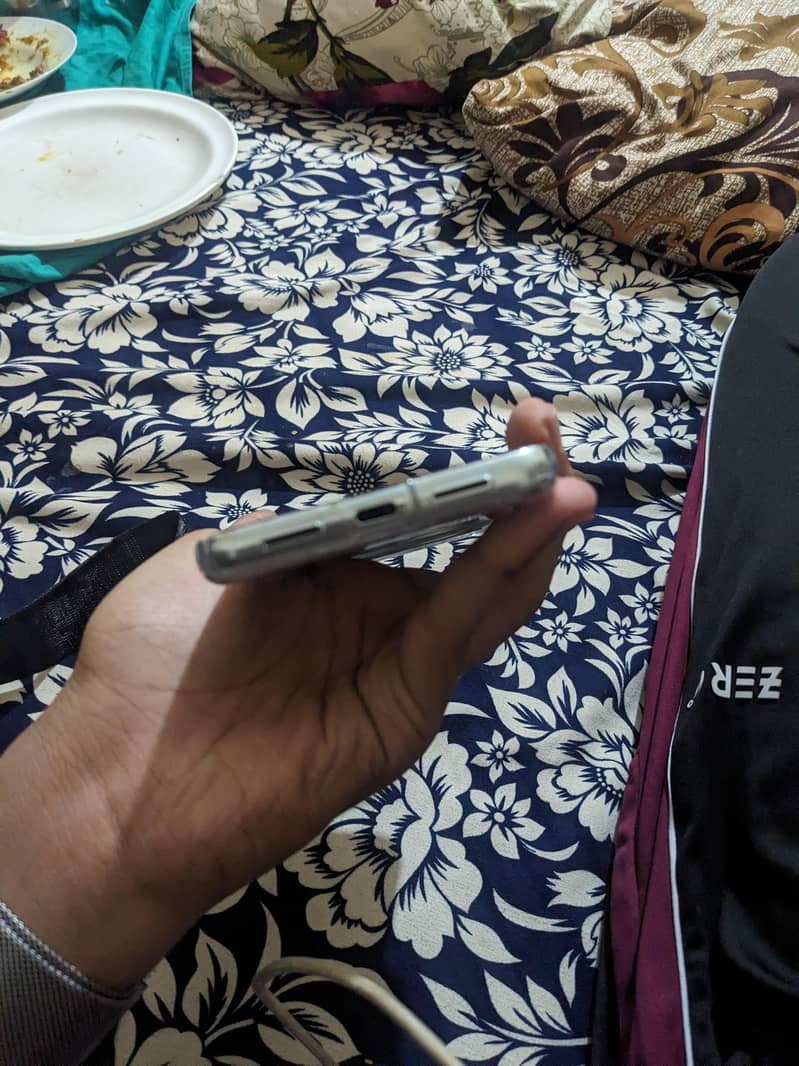Google Pixel 8 Pro 5