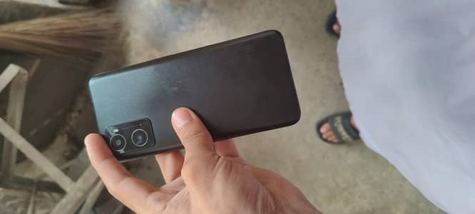OPPO A76