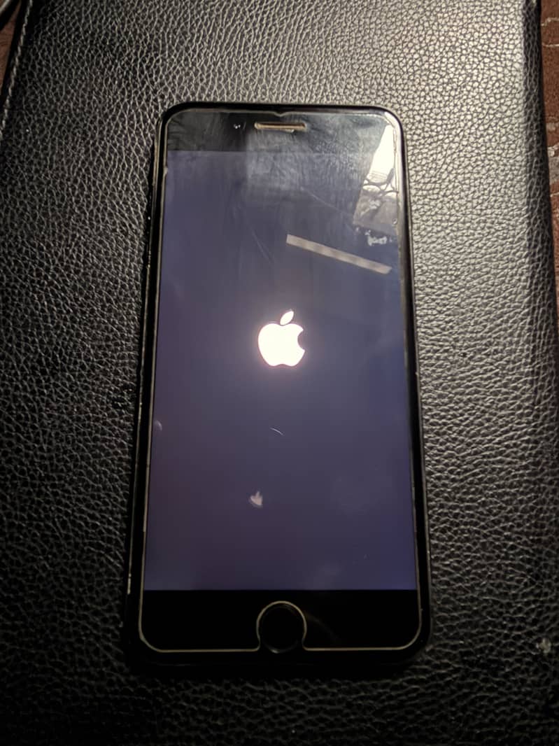 Apple iPhone 7 Plus 0