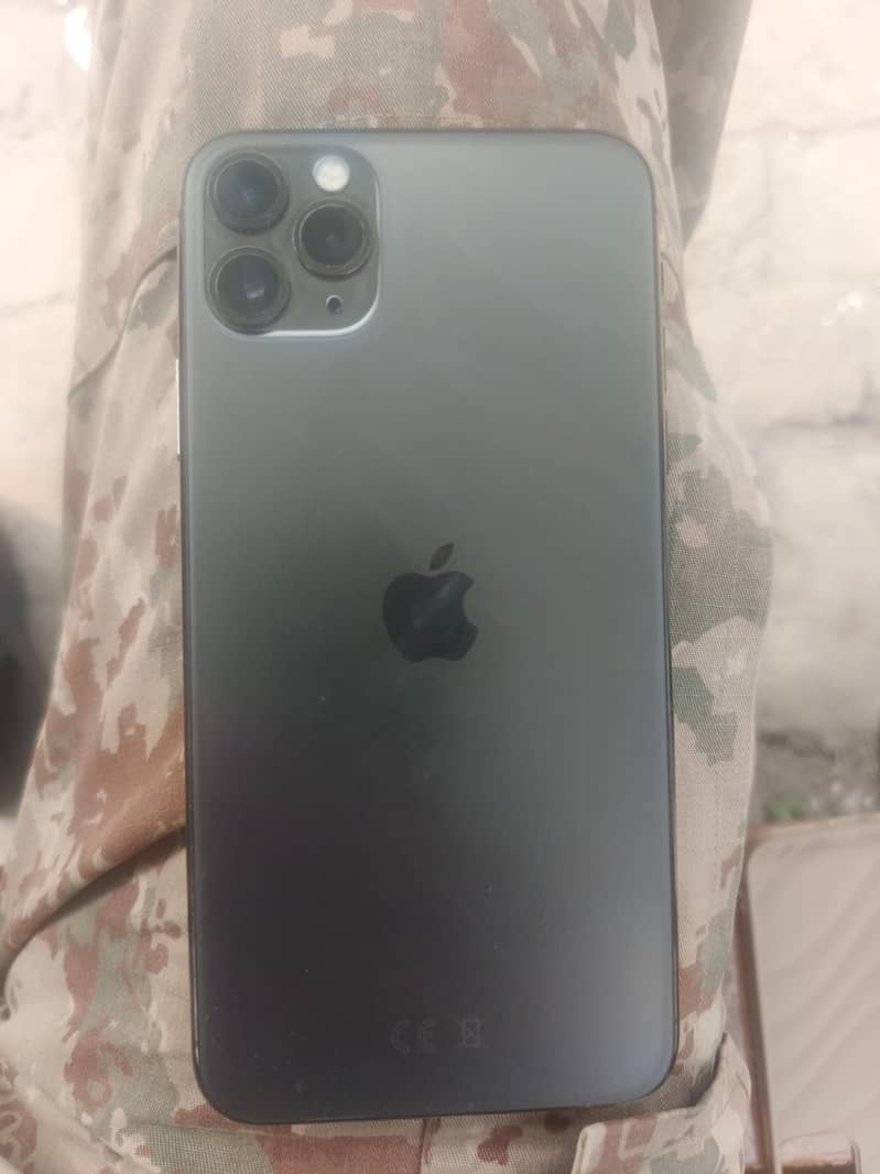 Apple iPhone 11 Pro Max 0
