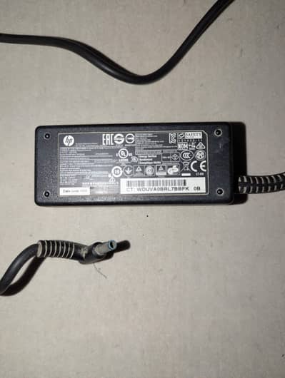 original hp 45watt laptop charger