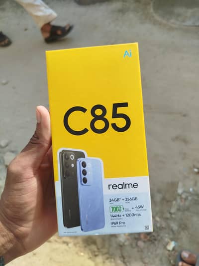 realmi c85