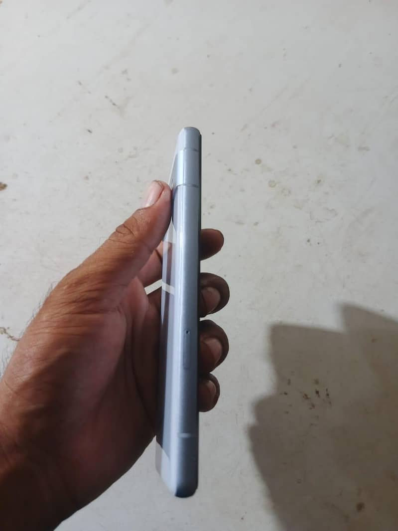 Google Pixel 7a 2
