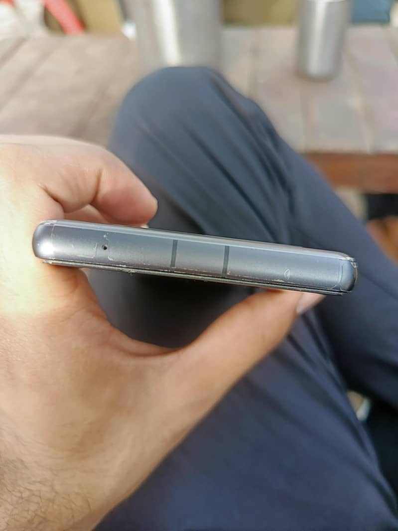 Google Pixel 7a 4