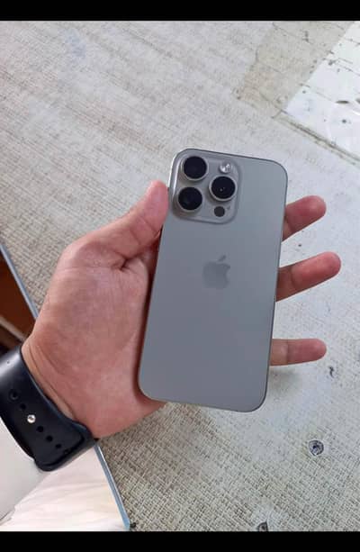 Apple iPhone 15 Pro