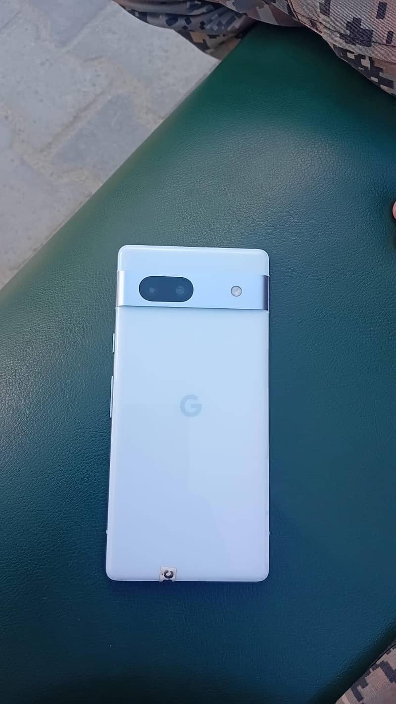 Google Pixel 7a 1