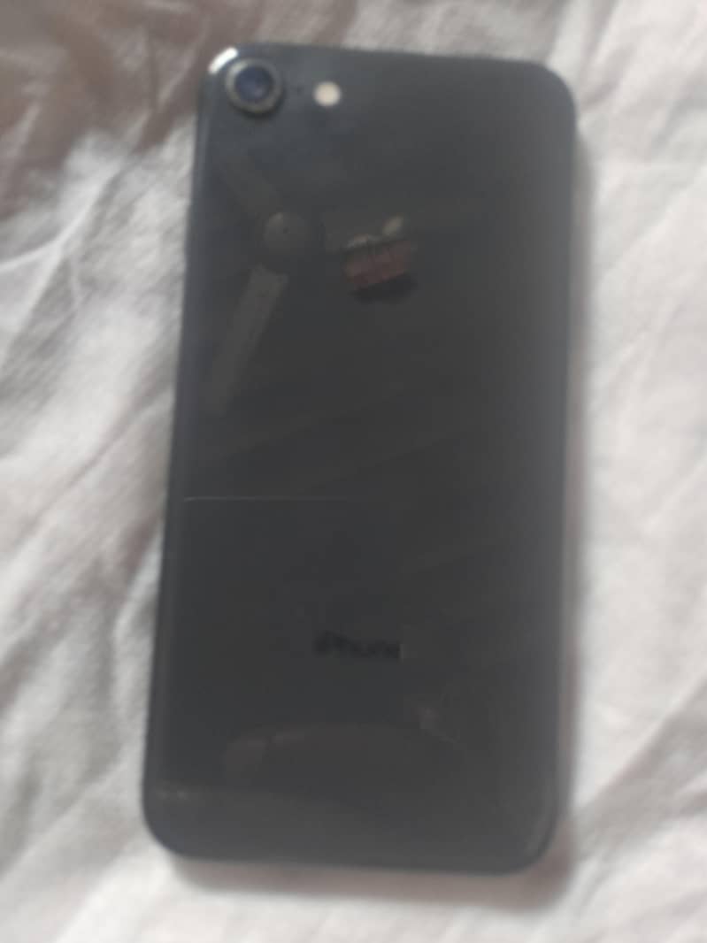 Apple iPhone 8 0