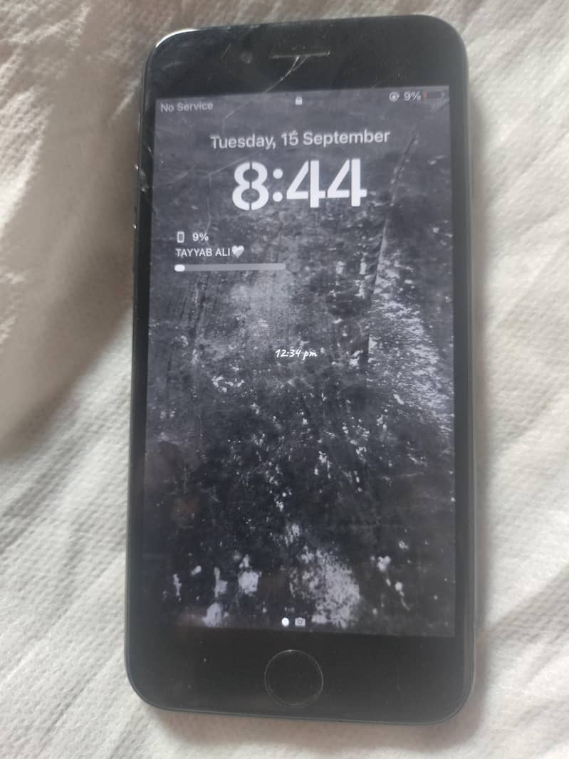 Apple iPhone 8 4