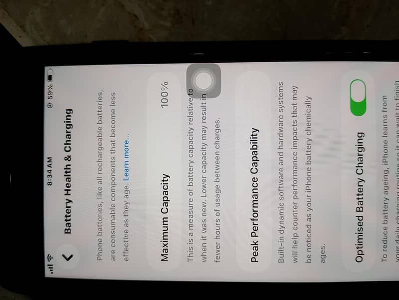 Apple iPhone SE 8