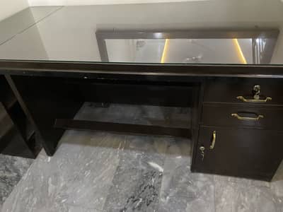 4 piece office furniture set, tables 03402093950