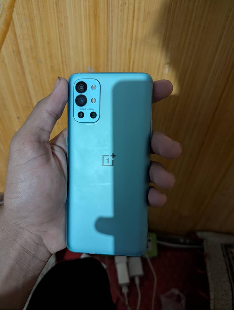 One Plus 9r 0