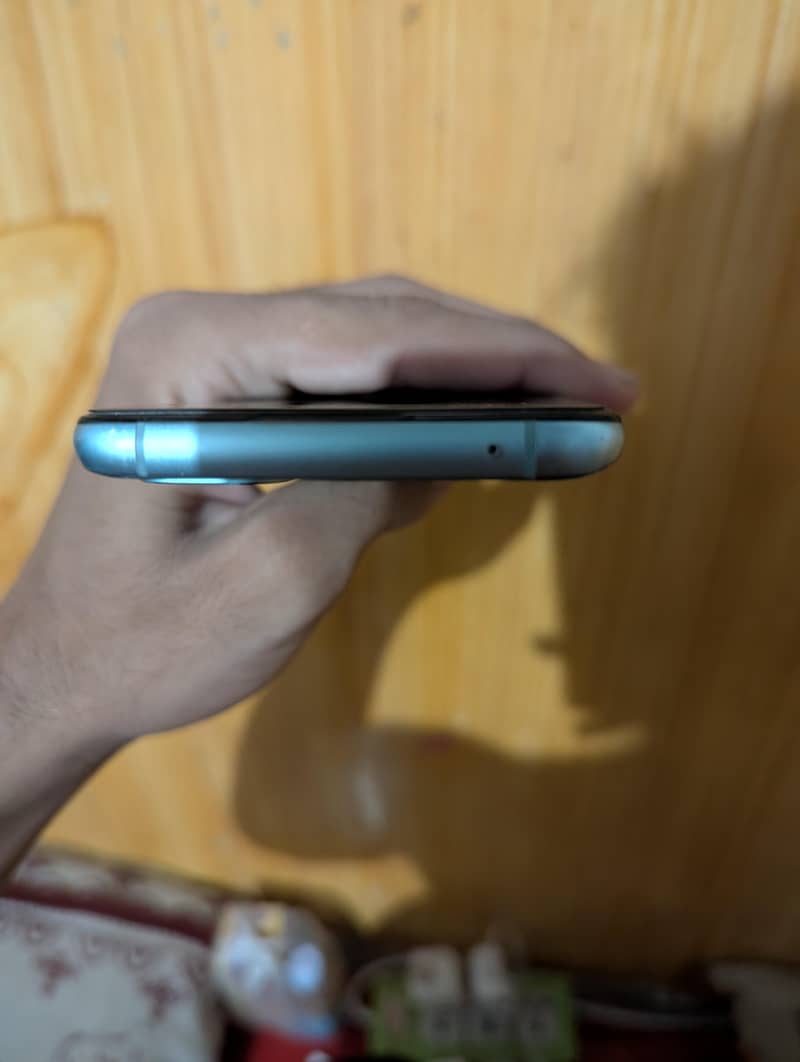 One Plus 9r 4