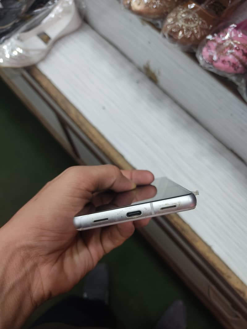 Google Pixel 7a 3
