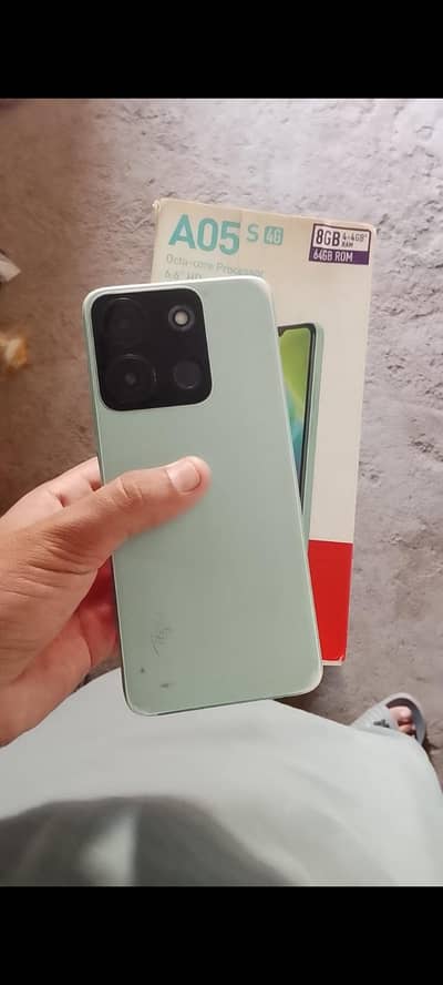 Itel a05s with Box 4 64 charger nai hy
