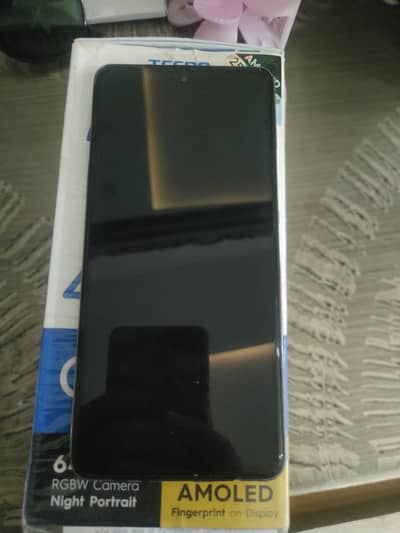 Tecno CAMON 20