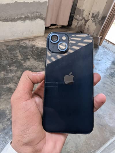 Apple iPhone 13
