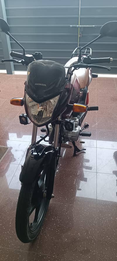 Honda cb125f new