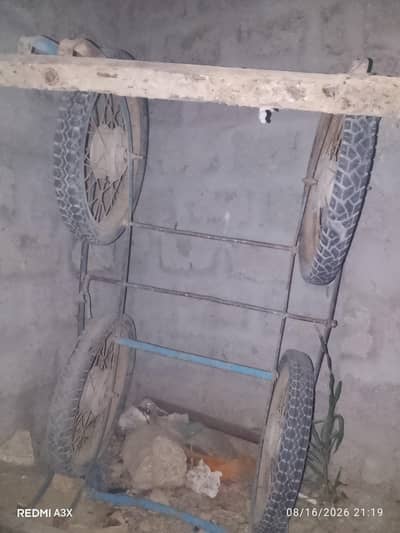 4 wheel thela