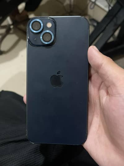 Apple iPhone 13
