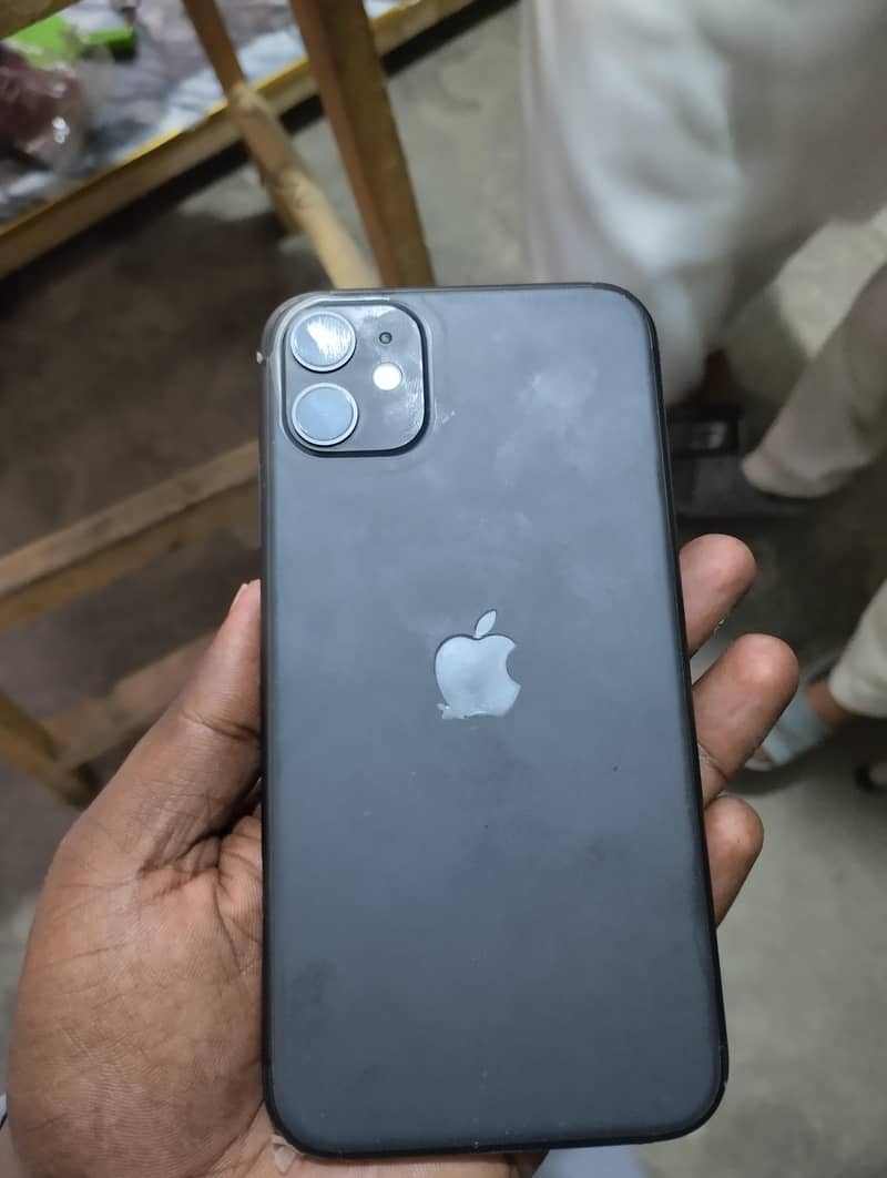 Apple iPhone 11 0