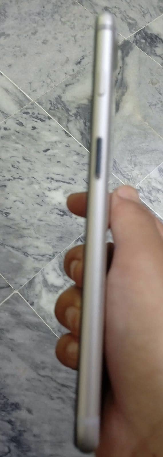 Apple iPhone 7 Plus 4