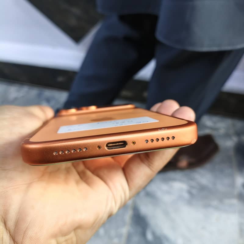 iphone 17 pro max 1