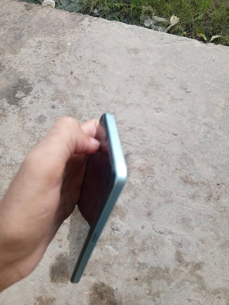 OPPO A57 5