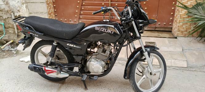 Suzuki GD 110s (Antique) 2015/16