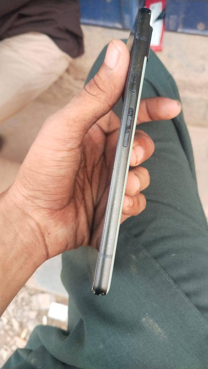 Google Pixel 6a 1