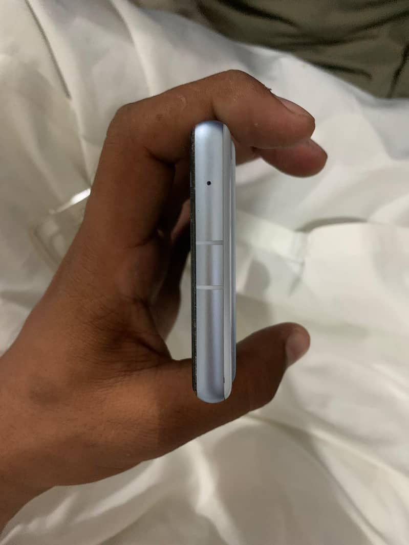 Google Pixel 7 2
