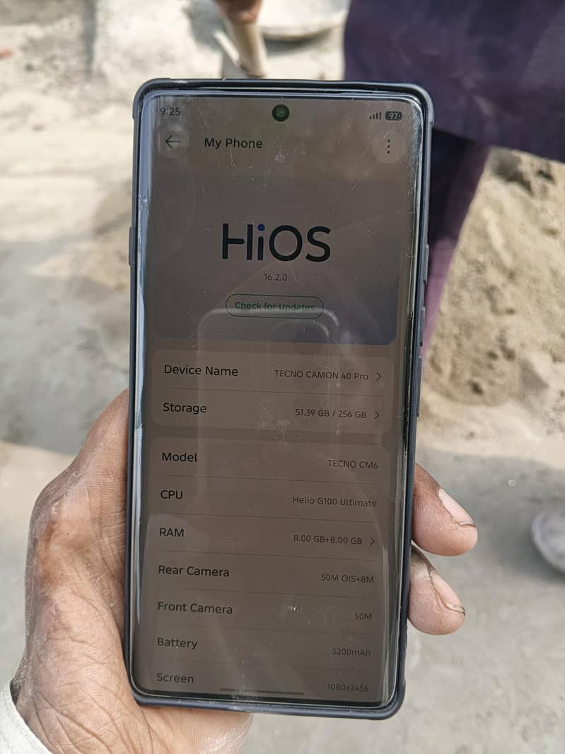 Tecno CAMON 40 Pro 0