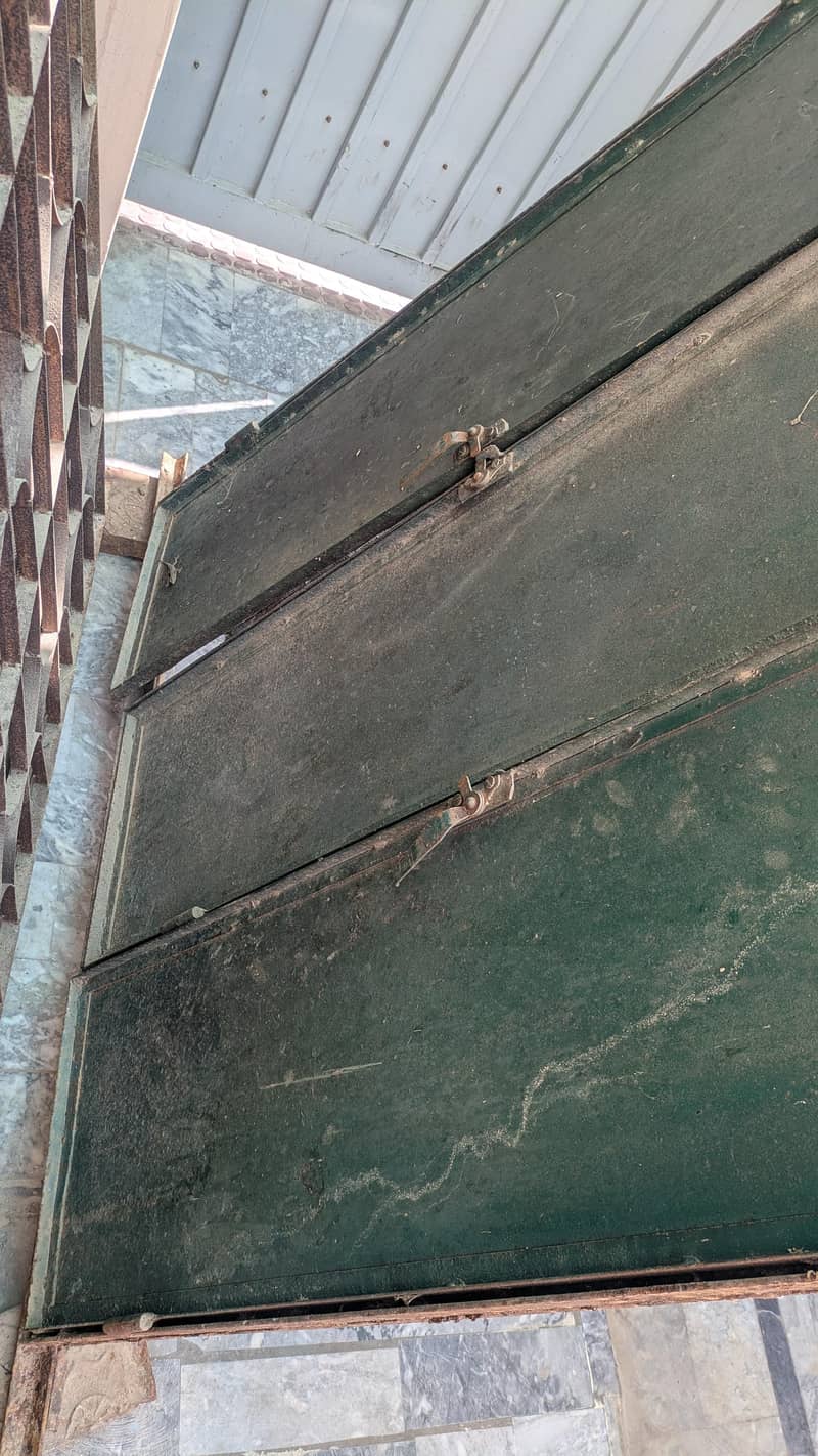 Window iron 6