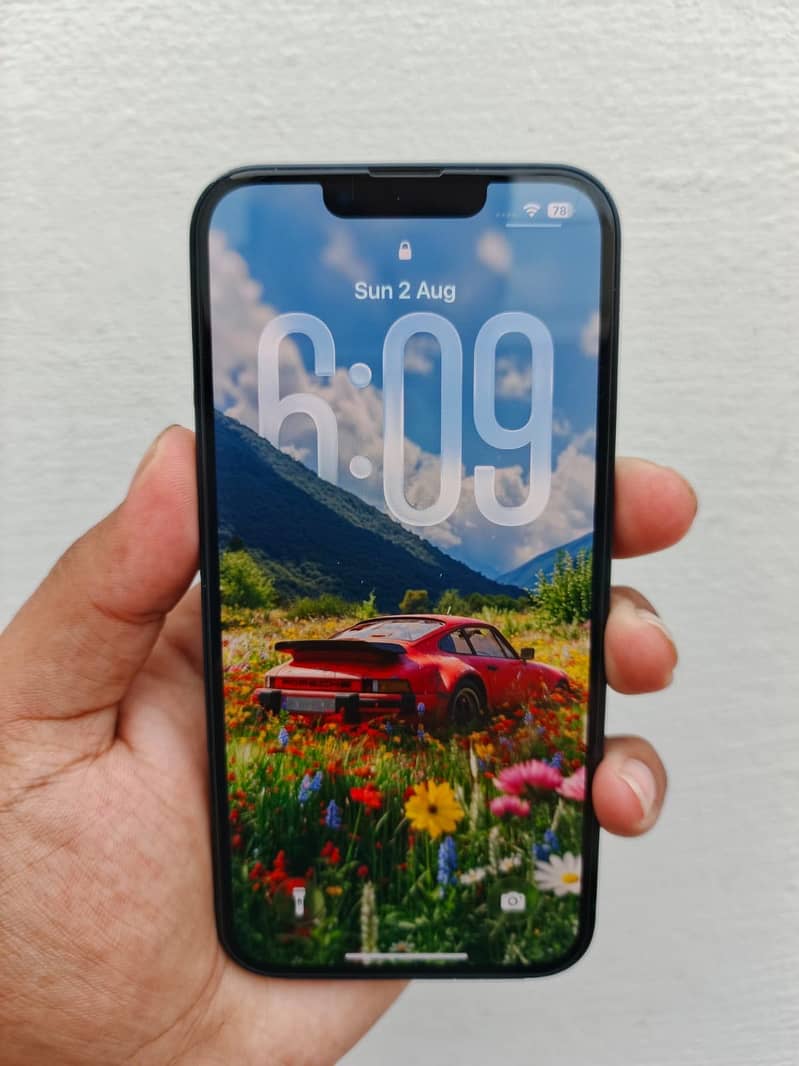 iPhone 13 jv 1