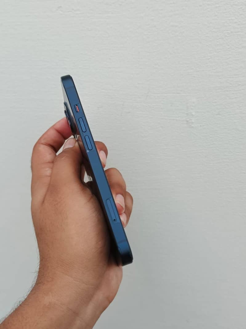 iPhone 13 jv 3