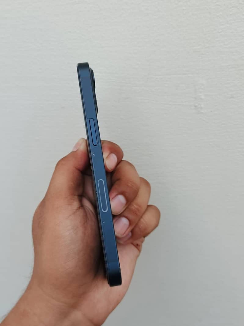 iPhone 13 jv 4