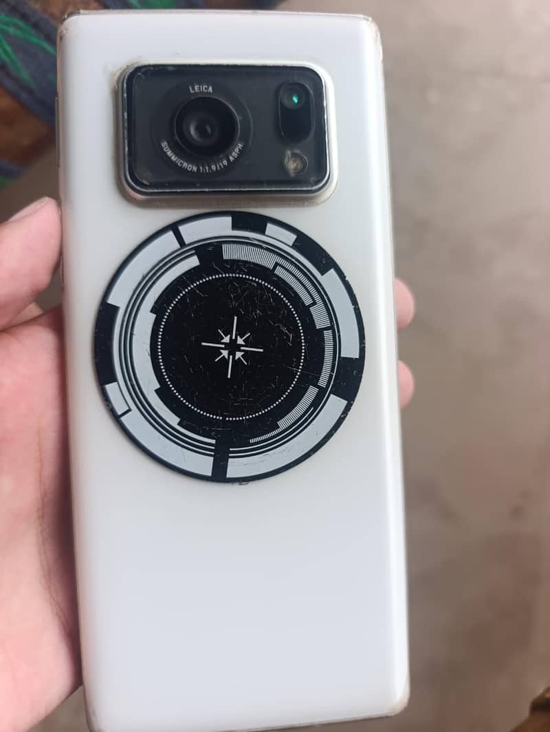 Sharp Aquos Zero6 0