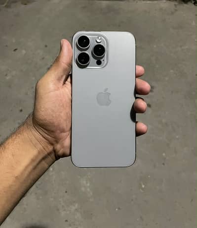 Apple iPhone 15 Pro Max 256 with box