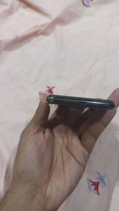 Apple iPhone 11 Pro