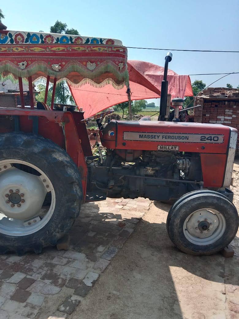 240 tracktor 2