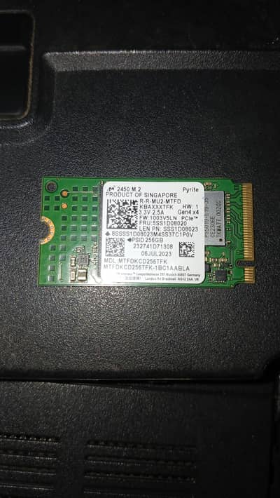 ​Micron 256GB NVMe M. 2 2242 Gen4 SSD (Compact Size)