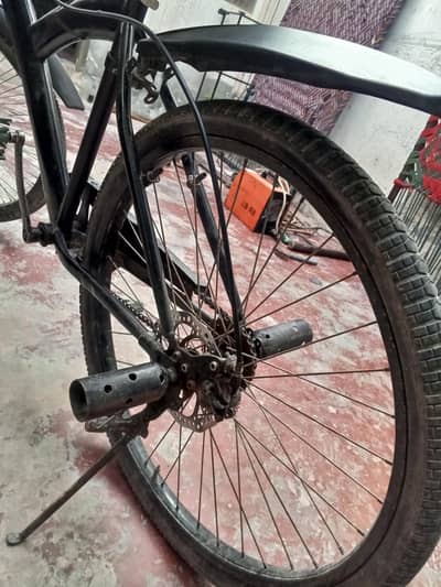 all ok new tyre disk break one hand used