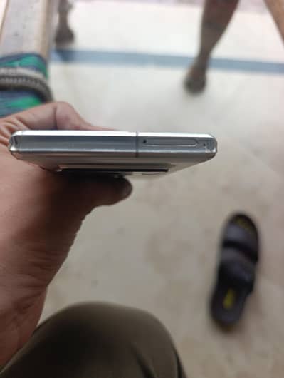 Sharp Aquos R6 NON PTA 12/128