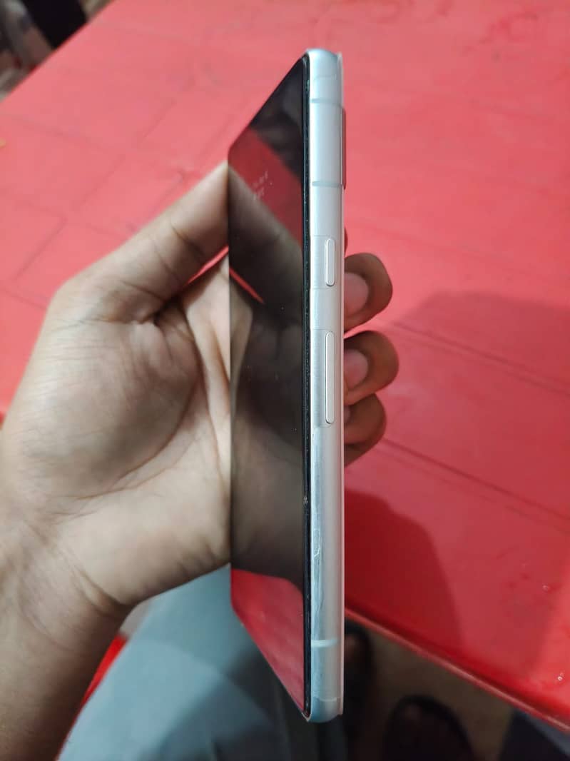 Google Pixel 7a 6